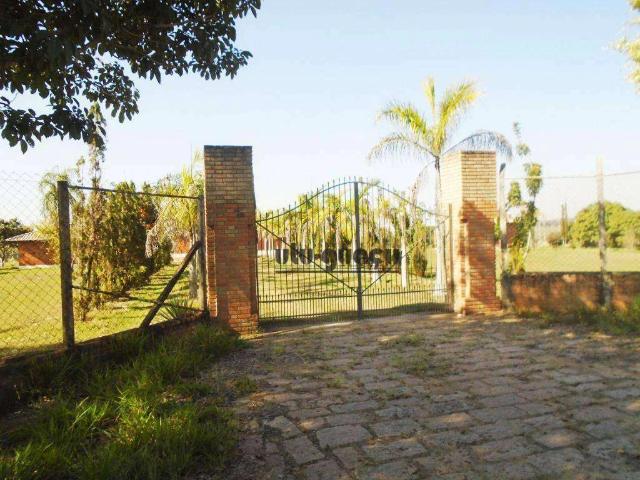 Sítio / Chácara para Locação em Porto Feliz/SP Caiacatinga 3 Quartos