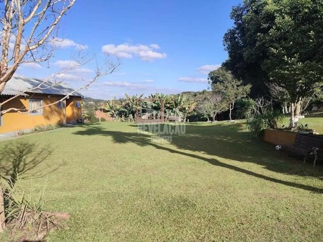 Sítio / Chácara para Locação em São José dos Pinhais/PR Cachoeira 3 Quartos