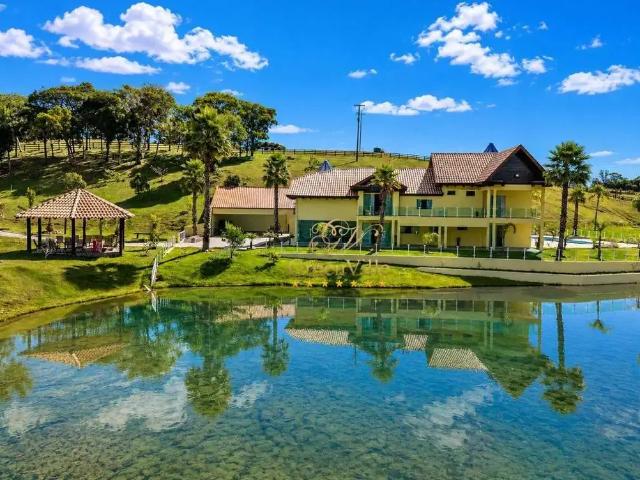 Sítio / Chácara para Locação em São José dos Pinhais/PR Campo Largo da Roseira 8 Quartos