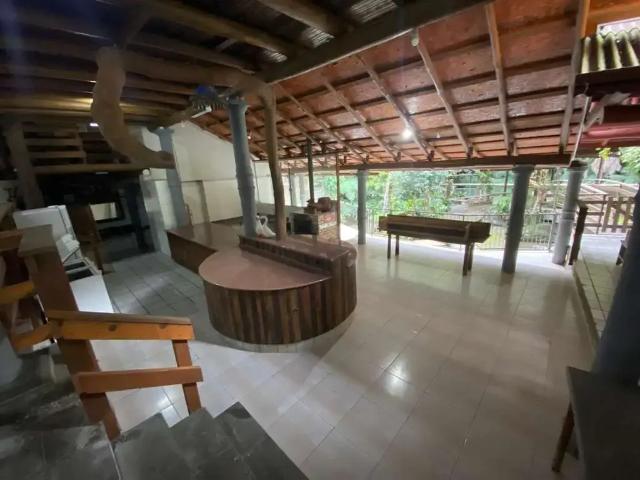 Sítio / Chácara para Locação em São Pedro de Alcântara/SC Zona Rural 12 Quartos