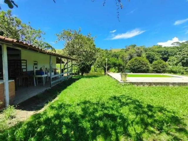 Sítio / Chácara para Venda em Cachoeiras de Macacu/RJ Zona Rural 4 Quartos