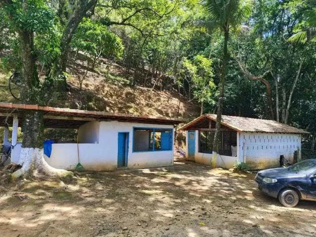 Sítio / Chácara para Venda em Cachoeiras de Macacu/RJ Zona Rural 4 Quartos