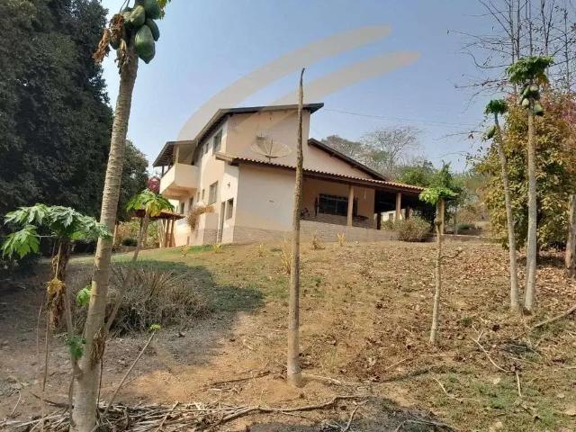 Sítio / Chácara para Venda em Caconde/SP Zona Rural 8 Quartos