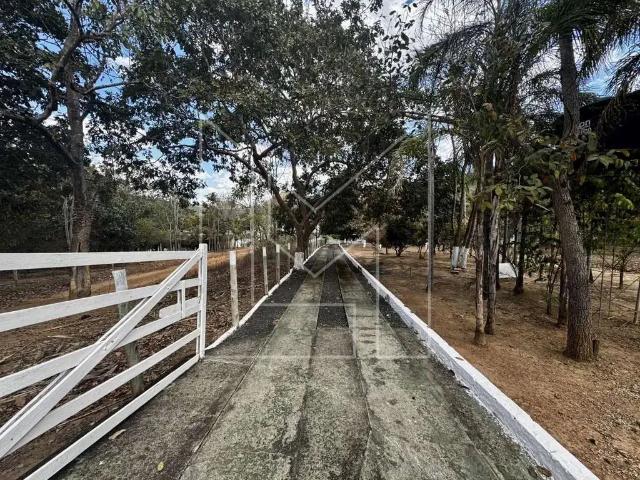 Sítio / Chácara para Venda em Caldas Novas/GO Zona Rural 3 Quartos