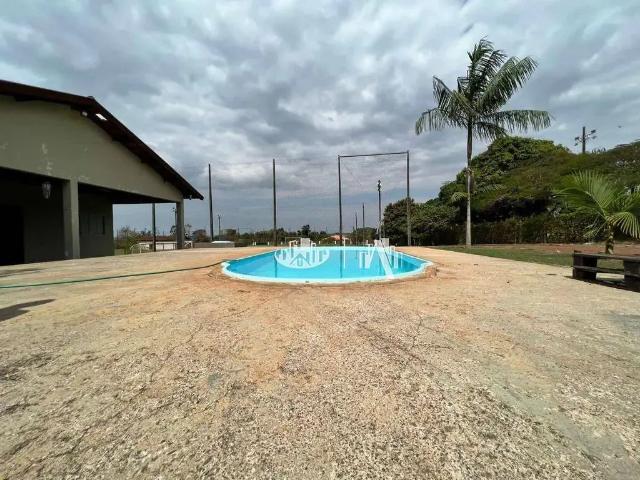 Sítio / Chácara para Venda em Cambé/PR Recanto dos Pinheiros 2 Quartos