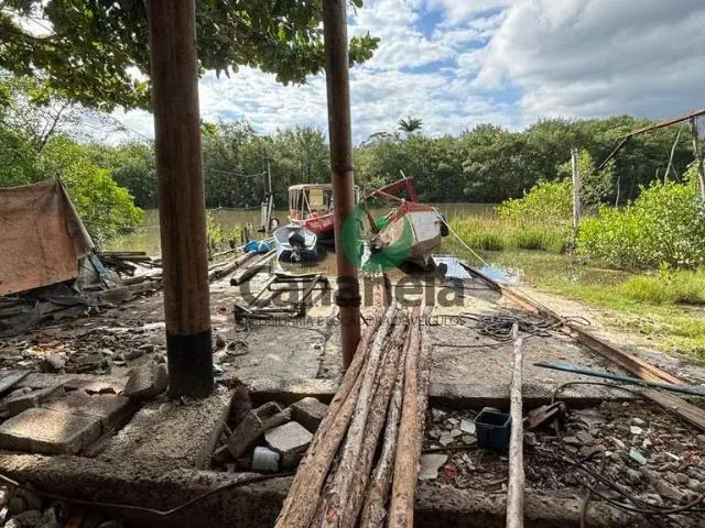 Sítio / Chácara para Venda em Cananéia/SP Vila São João Batista 3 Quartos