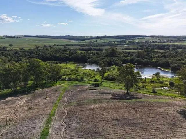 Sítio / Chácara para Venda em Capela do Alto/SP Zona Rural 2 Quartos