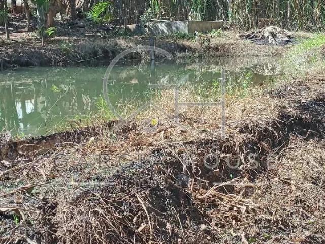 Sítio / Chácara para Venda em Cássia dos Coqueiros/SP Zona Rural