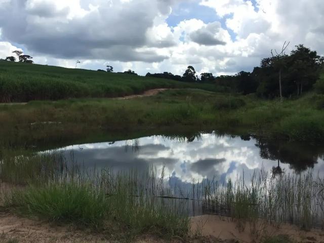 Sítio / Chácara para Venda em Cássia dos Coqueiros/SP Centro