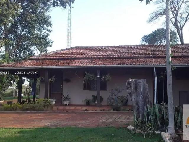 Sítio / Chácara para Venda em Cesário Lange/SP Zona Rural 4 Quartos