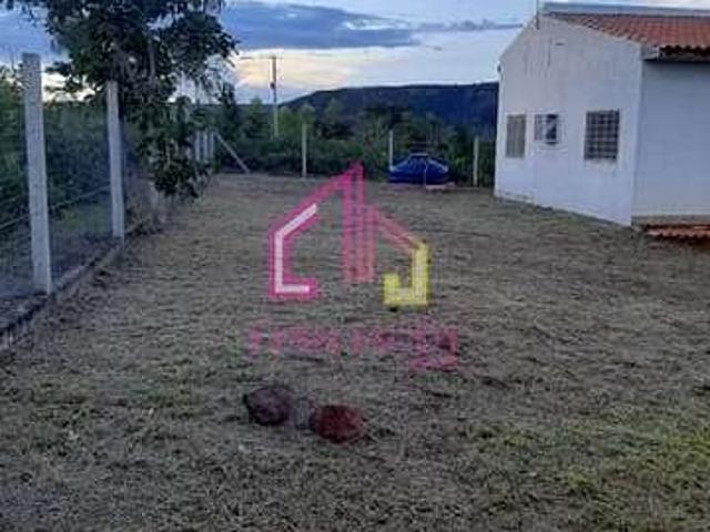 Sítio / Chácara para Venda em Chapada dos Guimarães/MT Zona Rural 2 Quartos