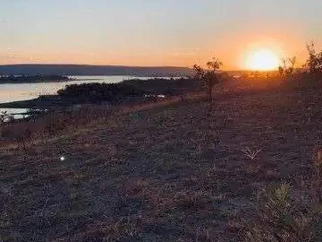 Sítio / Chácara para Venda em Chapada dos Guimarães/MT Zona Rural 3 Quartos