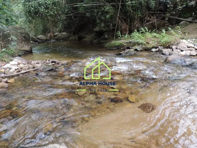 Sítio / Chácara para Venda em Cruzeiro/SP Jardim América 3 Quartos