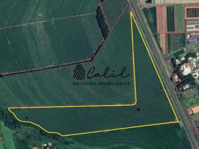 Sítio / Chácara para Venda em Cravinhos/SP Distrito Industrial 1 Quartos