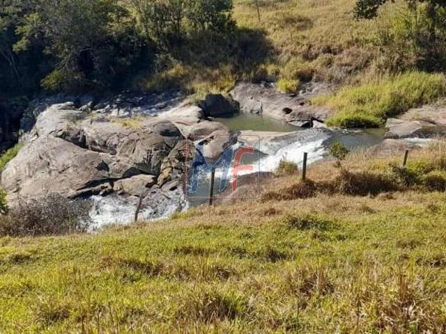 Sítio / Chácara para Venda em Cunha/SP Centro 3 Quartos