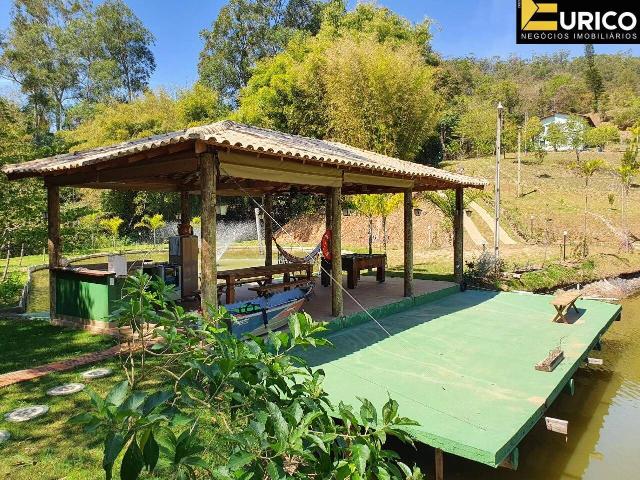 Sítio / Chácara para Venda em Amparo/SP Área Rural de Amparo 3 Quartos