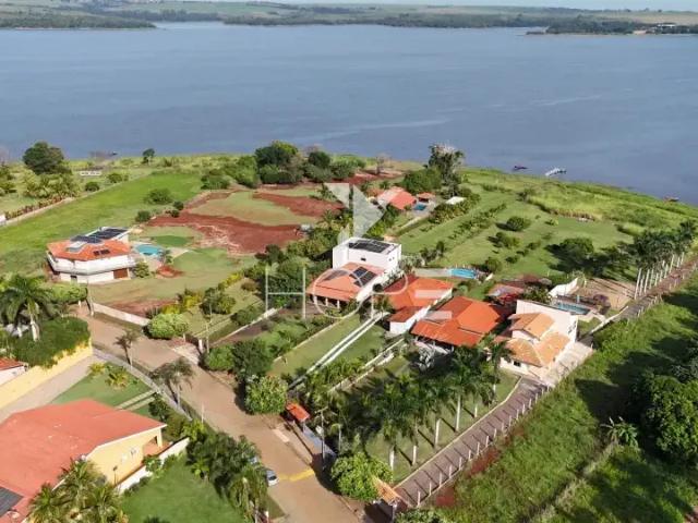 Sítio / Chácara para Venda em Alvorada do Sul/PR Condomínio Riviera do Poente 4 Quartos