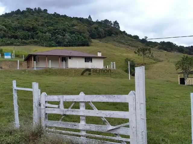 Sítio / Chácara para Venda em Alfredo Wagner/SC Zona Rural 3 Quartos