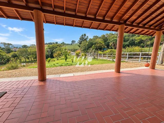 Sítio / Chácara para Venda em Alfredo Wagner/SC Centro 4 Quartos