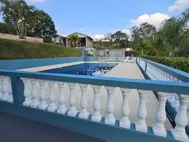 Sítio / Chácara para Venda em Araçariguama/SP Centro 5 Quartos