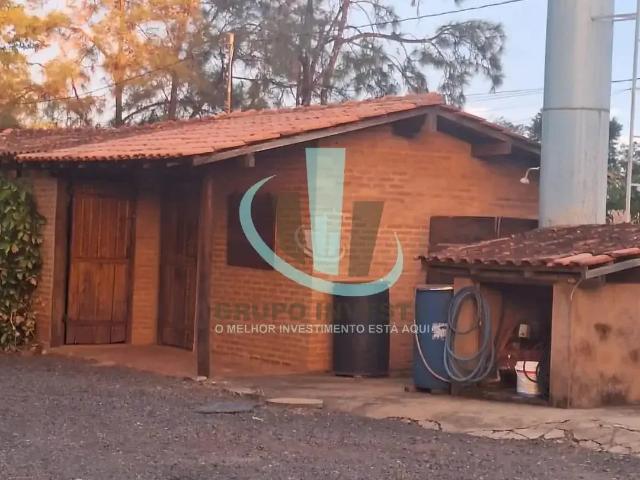 Sítio / Chácara para Venda em Araraquara/SP Chácara Flora Araraquara 5 Quartos