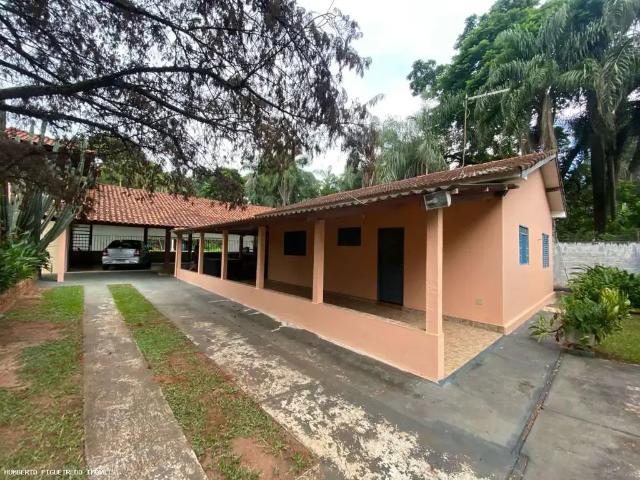 Sítio / Chácara para Venda em Araraquara/SP Jardim Botânico 4 Quartos
