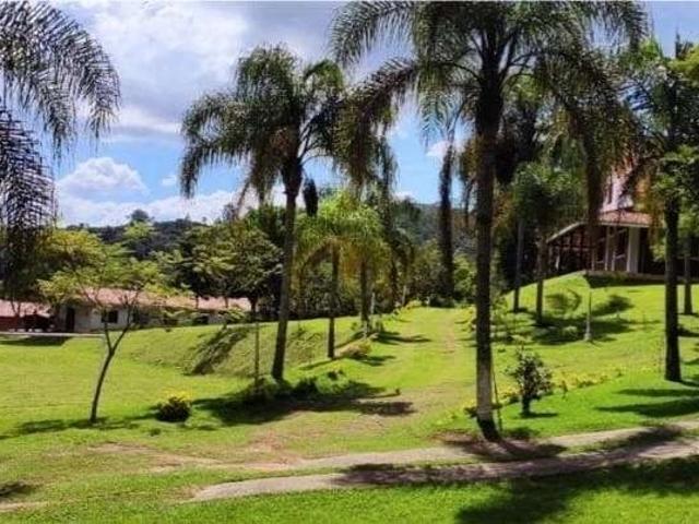 Sítio / Chácara para Venda em Atibaia/SP Itapetinga 9 Quartos