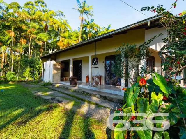 Sítio / Chácara para Venda em Balneário Barra do Sul/SC Pinheiros 3 Quartos
