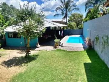 Balneário Piçarras - Piscina, Garagem, Churrasqueira