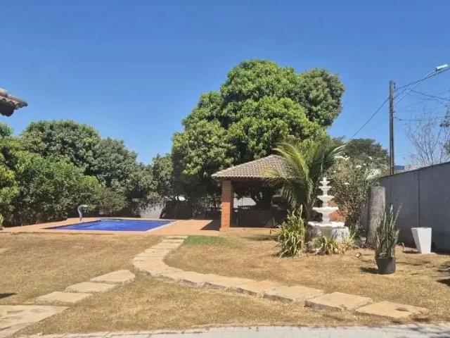 Sítio / Chácara para Venda em Goiânia/GO Condomínio Parque dos Cisnes 6 Quartos