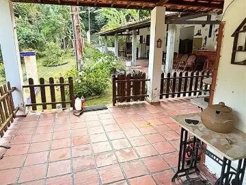 Sítio / Chácara para Venda em Guaramiranga/CE Forquilha 5 Quartos