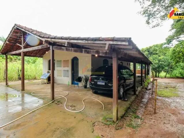 Sítio / Chácara para Venda em Divinópolis/MG Área Rural de Divinópolis 2 Quartos