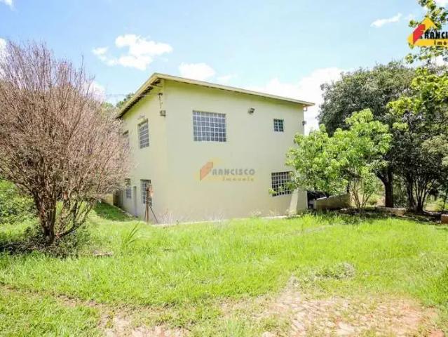 Sítio / Chácara para Venda em Divinópolis/MG Área Rural de Divinópolis 4 Quartos