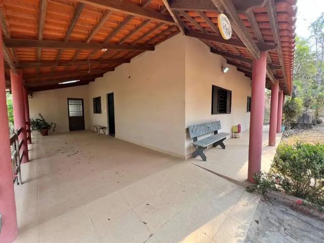 Sítio / Chácara para Venda em Divinópolis/MG Ferrador 4 Quartos