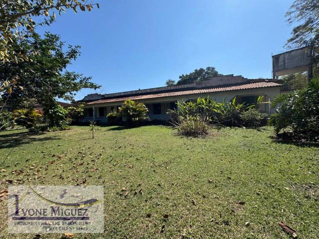 Sítio / Chácara para Venda em Engenheiro Paulo de Frontin/RJ Sacra Família do Tinguá 13 Quartos