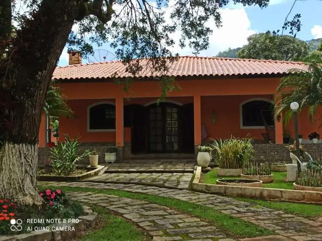 Sítio / Chácara para Venda em Extrema/MG Centro 5 Quartos