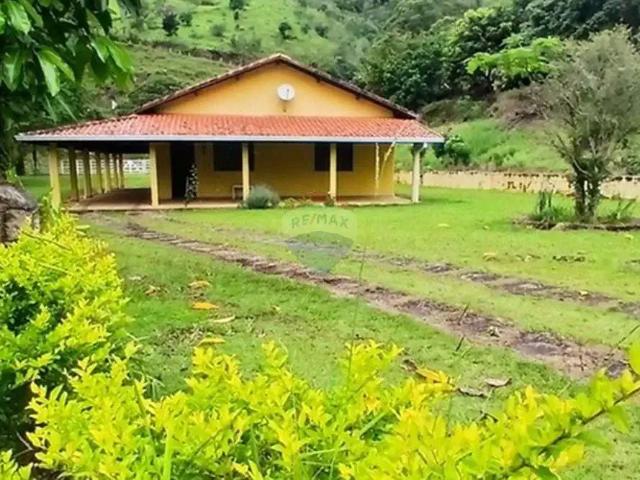 Sítio / Chácara para Venda em Extrema/MG Centro 3 Quartos