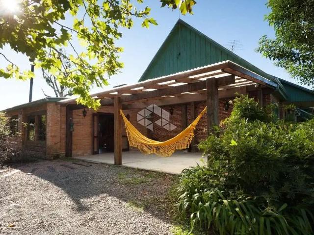 Sítio / Chácara para Venda em Farroupilha/RS Nova Sardenha Distrito 4 Quartos