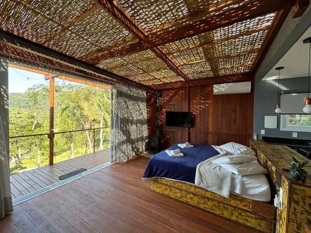 Sítio / Chácara para Venda em Florianópolis/SC Pântano do Sul 4 Quartos