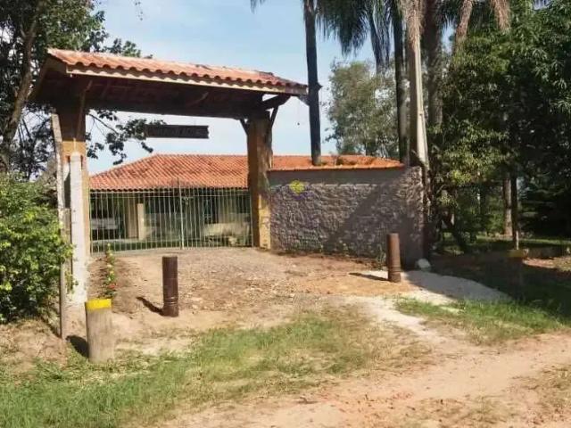 Sítio / Chácara para Venda em Hortolândia/SP Chácaras Luzitana 3 Quartos