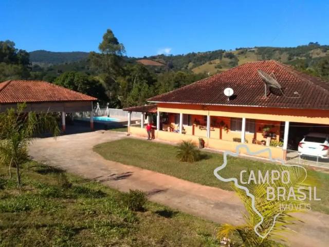 Sítio / Chácara para Venda em Heliodora/MG Zona Rural 3 Quartos