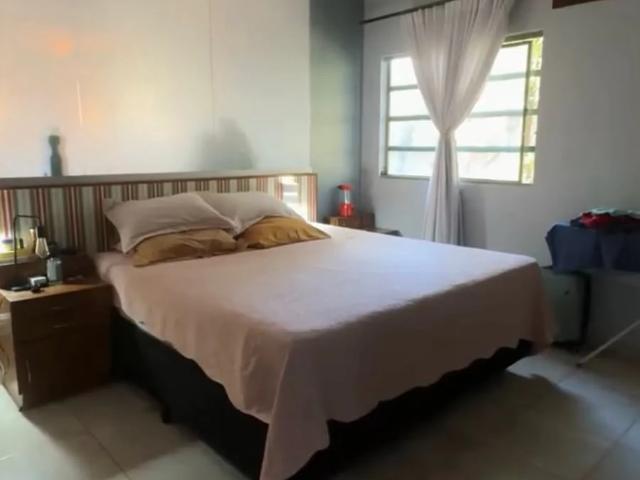Sítio / Chácara para Venda em Hidrolândia/GO Condomínio Cidade das Águas 4 Quartos