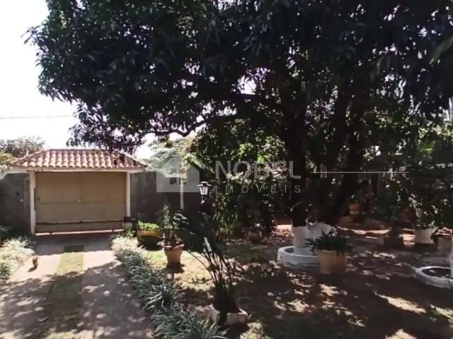 Sítio / Chácara para Venda em Indaiatuba/SP Jardim das Esmeraldas 3 Quartos