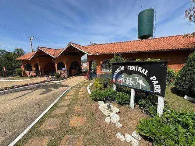 Sítio / Chácara para Venda em Ibiúna/SP Cachoeira 3 Quartos