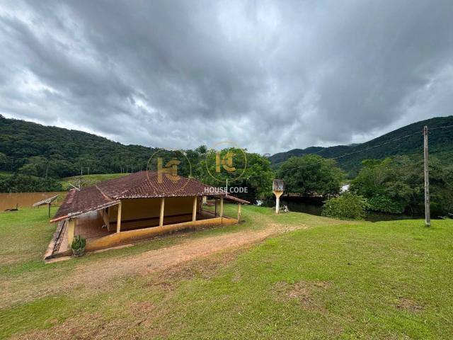 Sítio / Chácara para Venda em Iporanga/SP Centro 4 Quartos