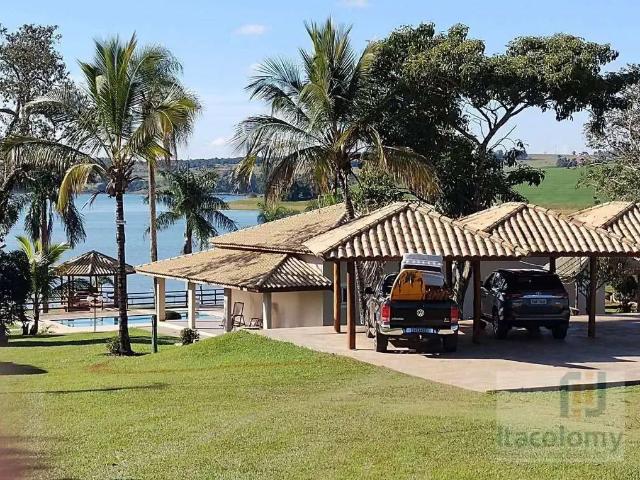 Sítio / Chácara para Venda em Itaí/SP Centro 3 Quartos