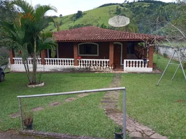 Sítio / Chácara para Venda em Itapeva/MG Areias 4 Quartos