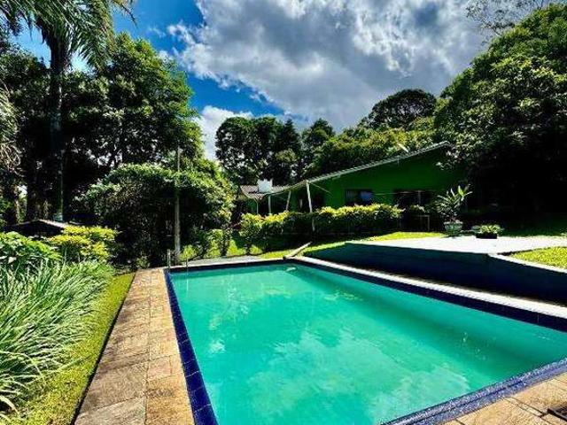 Sítio / Chácara para Venda em Itapecerica da Serra/SP Potuverá 4 Quartos