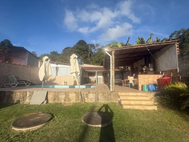 Sítio / Chácara para Venda em Itapecerica da Serra/SP Potuverá 2 Quartos