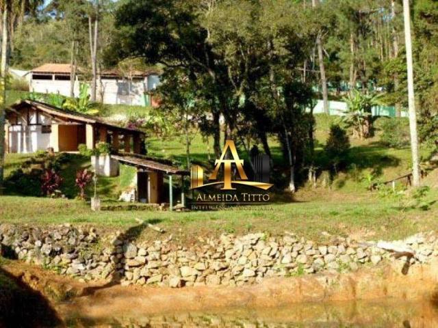 Sítio / Chácara para Venda em Itapecerica da Serra/SP Potuverá 3 Quartos